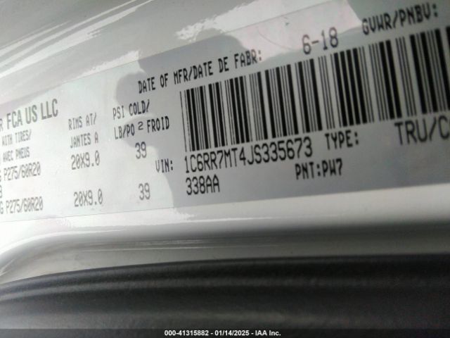 2018 RAM 1500 1C6RR7MT4JS335673 Photo 8