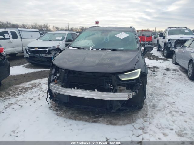 2C4RC1BG7MR587422 Chrysler Pacifica Touring L