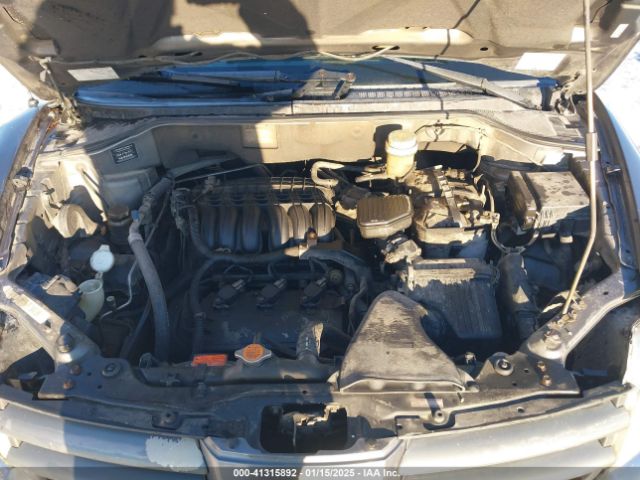 2004 MITSUBISHI ENDEAVOR 4A4MN31S44E064287 Photo 9