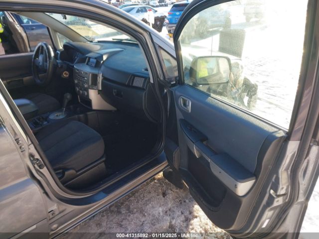 2004 MITSUBISHI ENDEAVOR 4A4MN31S44E064287 Photo 4