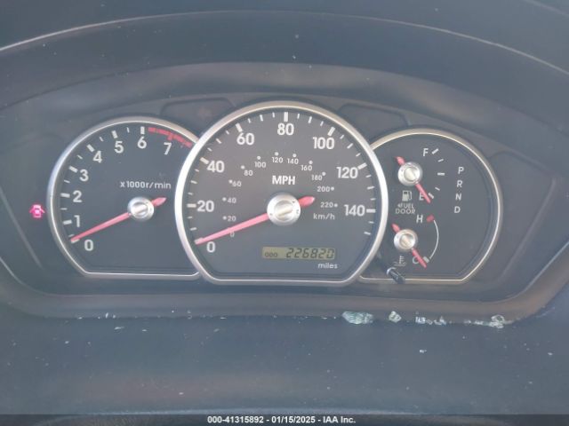 2004 MITSUBISHI ENDEAVOR 4A4MN31S44E064287 Photo 6