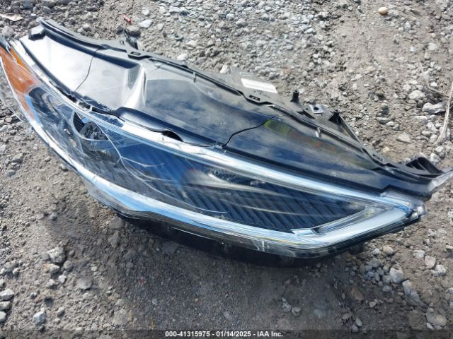 3FA6P0HD0HR161611 Ford FUSION SE