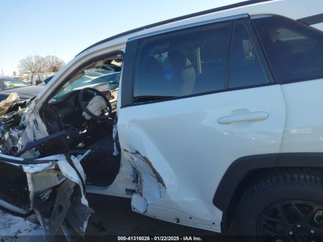 2T3W1RFV3RC293434 Toyota Rav4 Xle