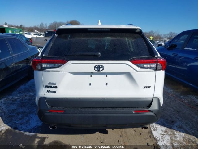 2T3W1RFV3RC293434 Toyota Rav4 Xle