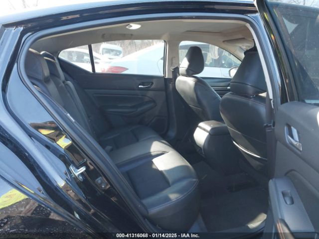 1N4BL4CV5NN339626 Nissan Altima Sr Fwd