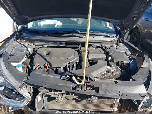 5NPE24AF7JH667517 Hyundai SONATA SE