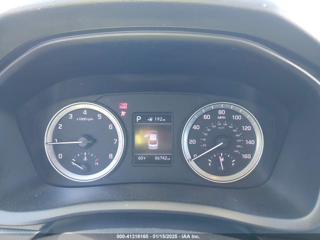 5NPE24AF7JH667517 Hyundai SONATA SE