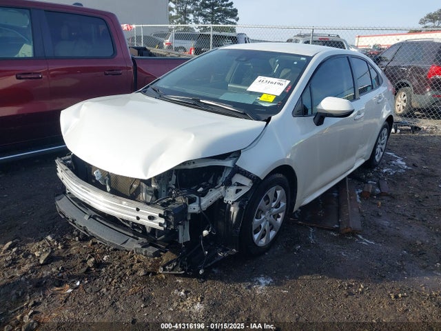 JTDEPRAE6LJ063599 Toyota COROLLA LE