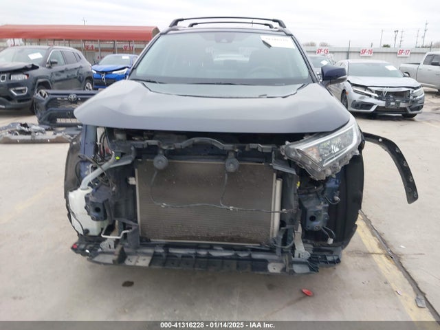 2T3W1RFV5MW141839 Toyota Rav4 Xle