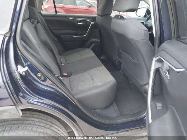 2T3W1RFV5MW141839 Toyota Rav4 Xle