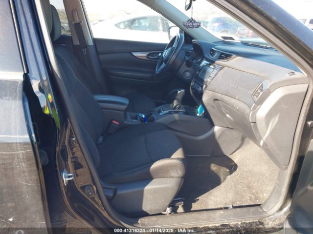 5N1AT2MV9JC816987 Nissan ROGUE SV