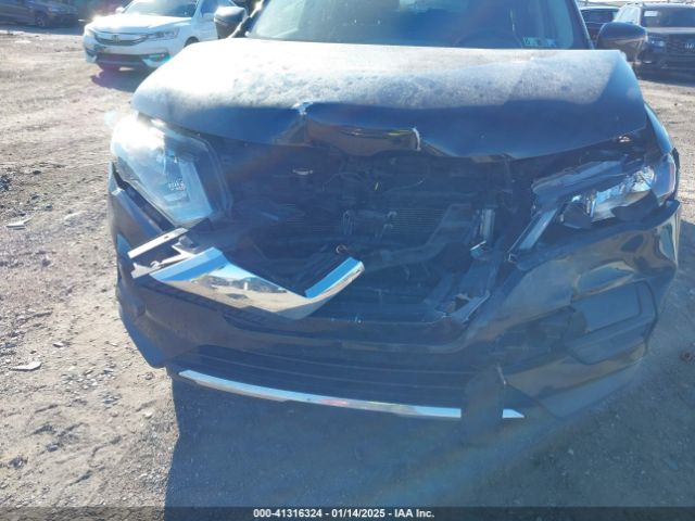 5N1AT2MV9JC816987 Nissan ROGUE SV
