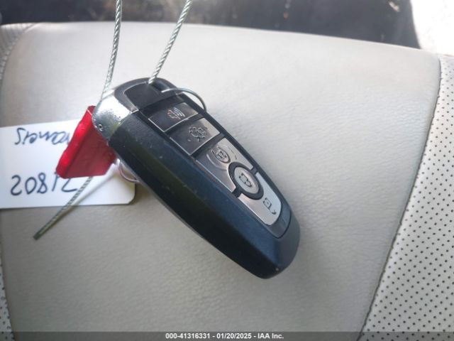 3FA6P0D92LR130600 Ford Fusion Titanium