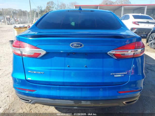 3FA6P0D92LR130600 Ford Fusion Titanium