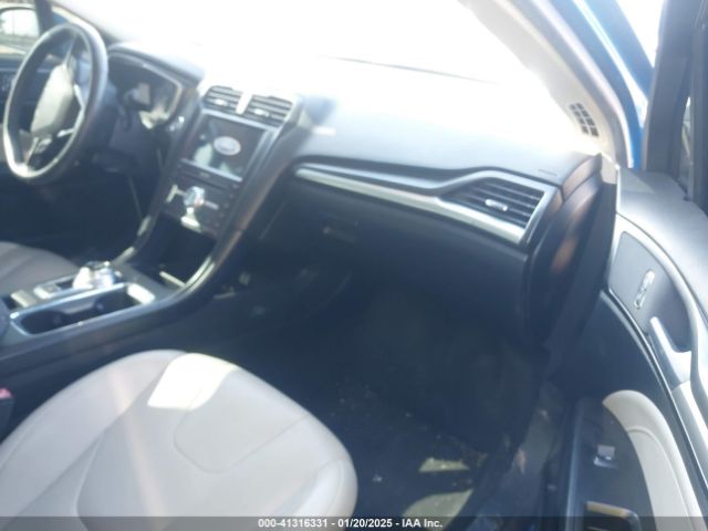 3FA6P0D92LR130600 Ford Fusion Titanium