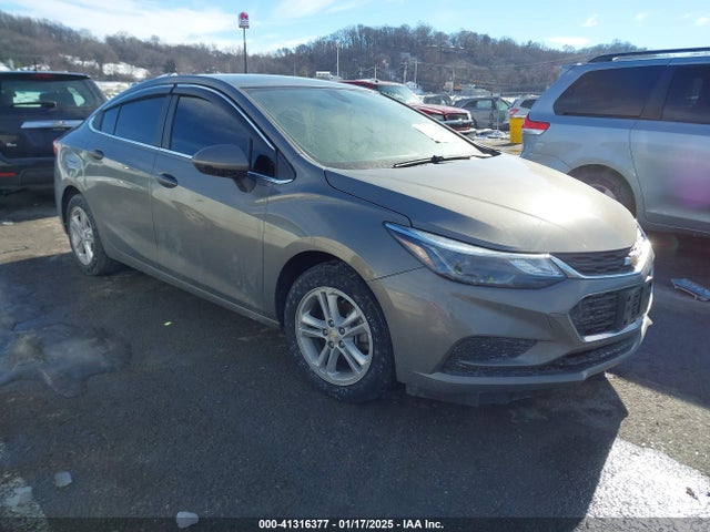 Chevrolet Cruze Lt Auto 2018 1G1BE5SM6J7205007 Image 1