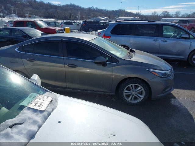 Chevrolet Cruze Lt Auto 2018 1G1BE5SM6J7205007 Image 14