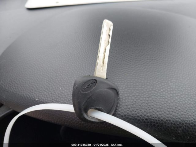 KNDJN2A24J7591377 KIA Soul