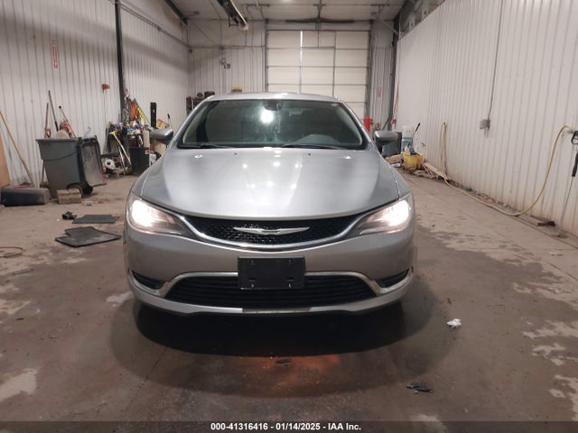 Chrysler 200 Limited 2016 1C3CCCAB5GN111523 Image 12