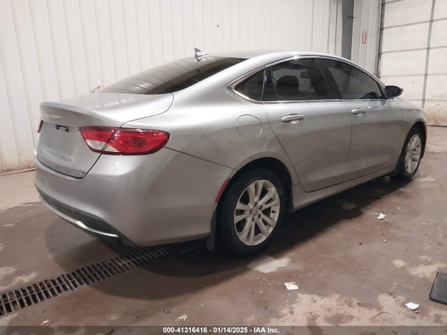 Chrysler 200 Limited 2016 1C3CCCAB5GN111523 Image 4