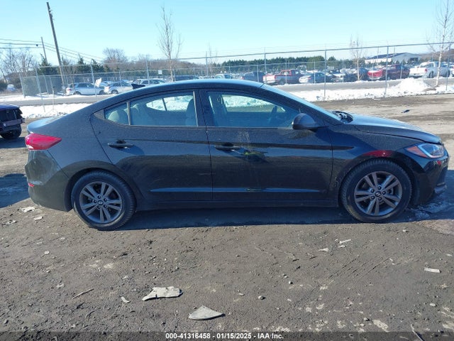 5NPD84LF2JH269297 Hyundai ELANTRA SEL