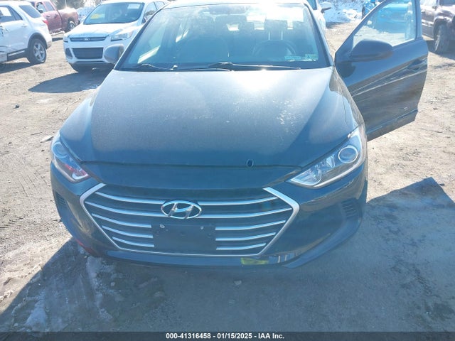 5NPD84LF2JH269297 Hyundai ELANTRA SEL