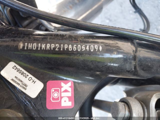 2023 HARLEY-DAVIDSON FLHXS 1HD1KRP21PB605409 Photo 9
