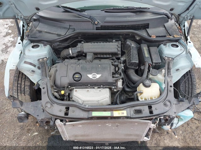 2011 MINI COOPER CLUBMAN WMWZF3C51BT187925 Photo 9