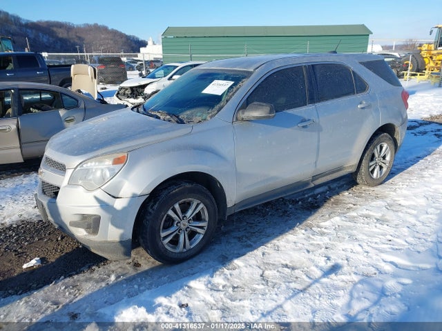 Chevrolet EQUINOX LS 2015 1GNALAEK0FZ108710 Image 2