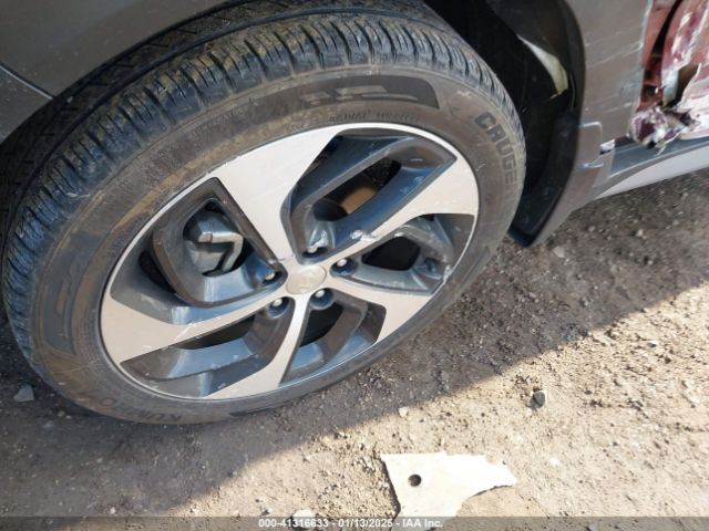 KM8J3CA28JU623885 Hyundai Tucson Value