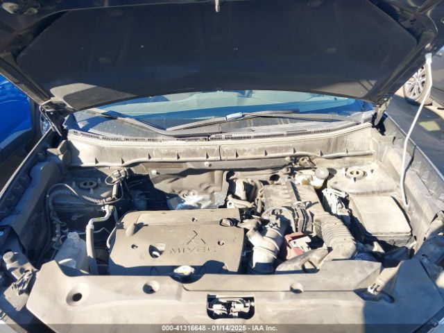 JA4AP3AUXHZ013164 Mitsubishi Outlander Sport 2.0 Es/2.0 Le