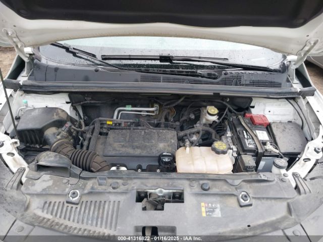 KL7CJKSB7LB322872 Chevrolet Trax Fwd Ls