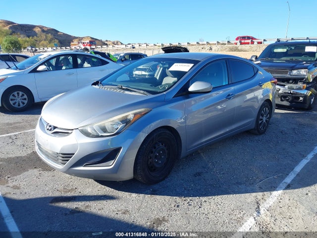 Hyundai ELANTRA SE 2016 5NPDH4AE5GH731645 Image 2