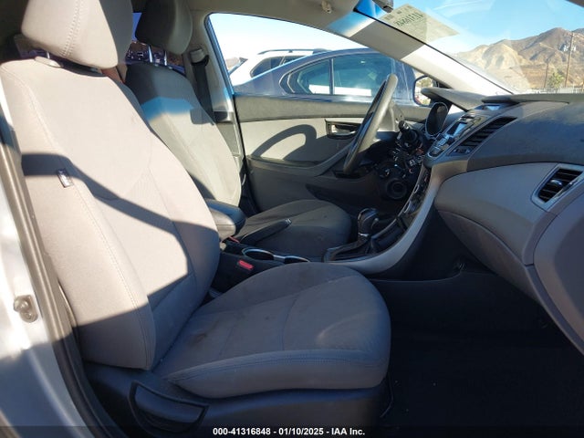 Hyundai ELANTRA SE 2016 5NPDH4AE5GH731645 Image 5