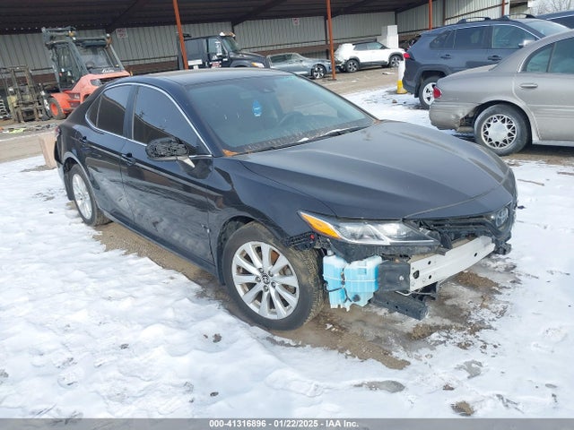 Toyota CAMRY LE 2020 4T1C11AK4LU391730 Image 1