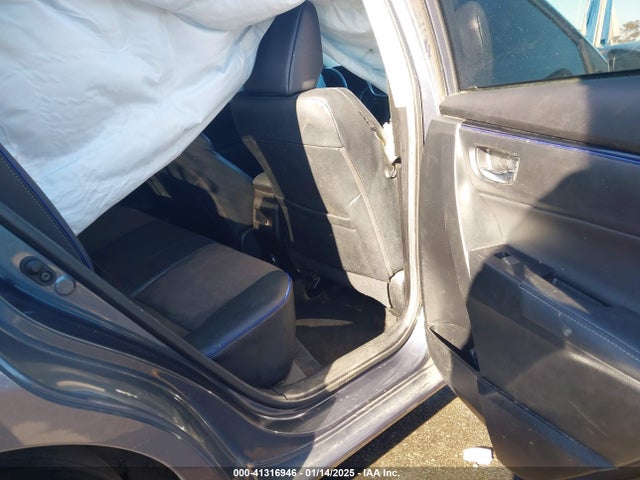 5YFBURHE1KP878790 Toyota COROLLA SE