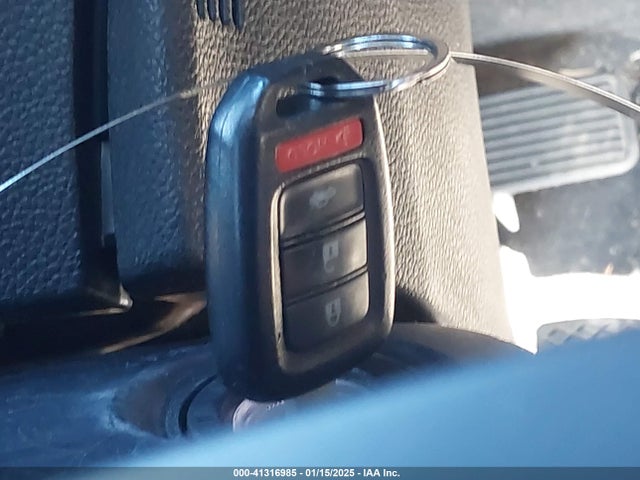 41316985 :رقم المزاد ، 19XFC2F56GE095486 vin ، 2016 Honda Civic Lx مزاد بيع