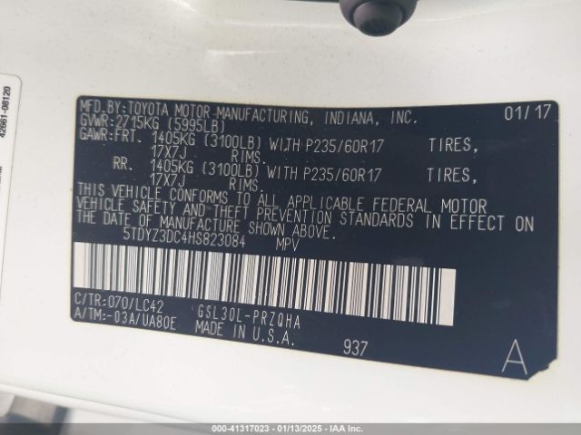 5TDYZ3DC4HS823084 Toyota Sienna Xle 8 Passenger