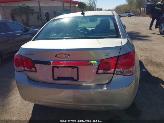 1G1PC5SBXE7370378 Chevrolet Cruze 1lt Auto