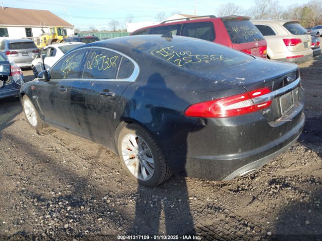 2013 JAGUAR XF SAJWA0E76D8S71344 Photo 2