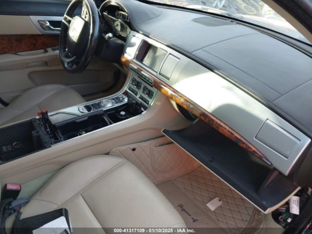 2013 JAGUAR XF SAJWA0E76D8S71344 Photo 4