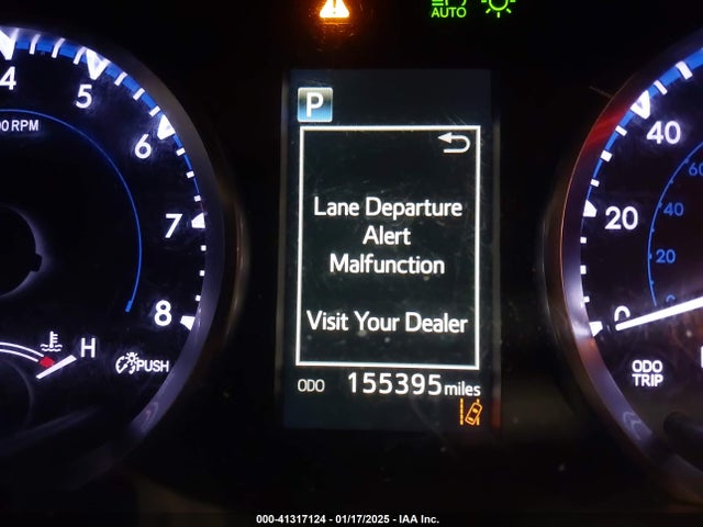 5TDBZRFH9HS449976 Toyota Highlander Le