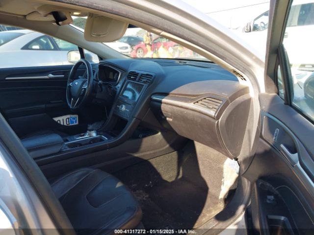 3FA6P0D95KR143419 Ford Fusion Titanium
