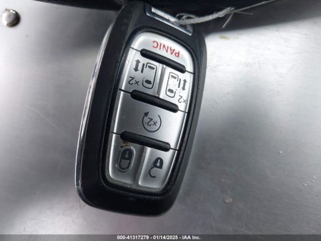 2021 CHRYSLER VOYAGER 2C4RC1DGXMR530631 Photo 10