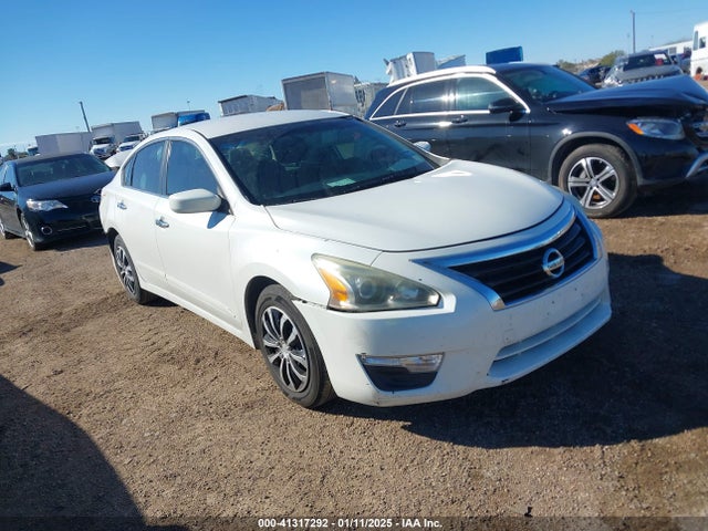 Nissan Altima 2.5 S 2014 1N4AL3AP6EN225807 Image 1