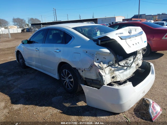 Nissan Altima 2.5 S 2014 1N4AL3AP6EN225807 Image 3