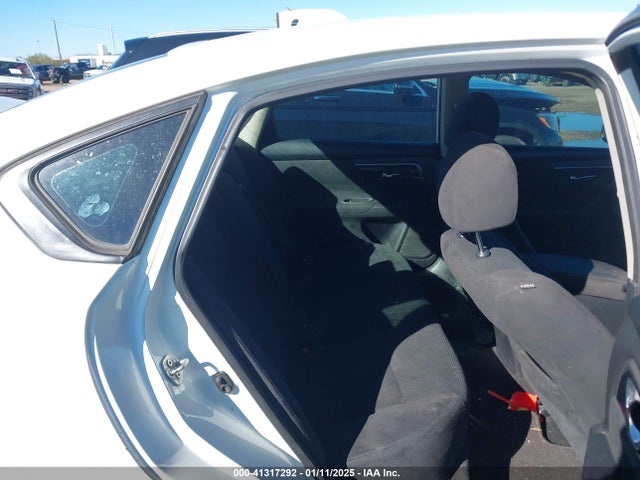 Nissan Altima 2.5 S 2014 1N4AL3AP6EN225807 Image 8