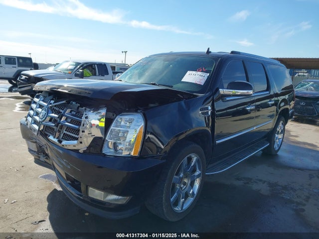 2011 CADILLAC ESCALADE ESV 1GYS3HEF1BR373097 Photo 1