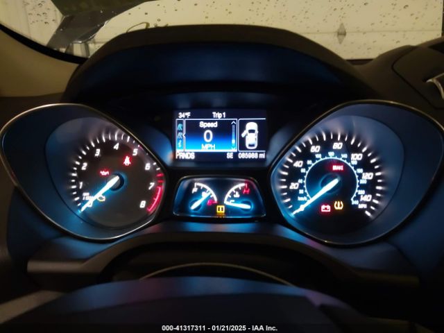 1FMCU0G72GUC78319 Ford ESCAPE SE