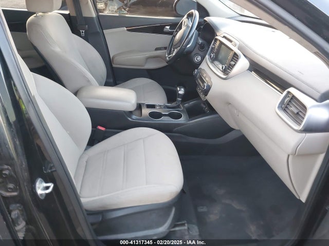 5XYPG4A34KG596978 KIA Sorento 2.4l Lx